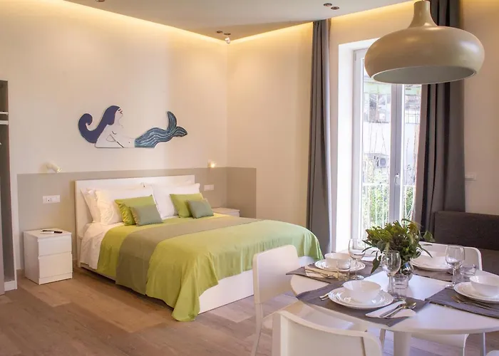 Sirena Partenope E San Gennaro Home - Rione Sanita - Centro Storico Napoli